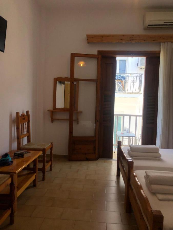 Anastasis Rental Rooms Skiathos Town Exterior photo