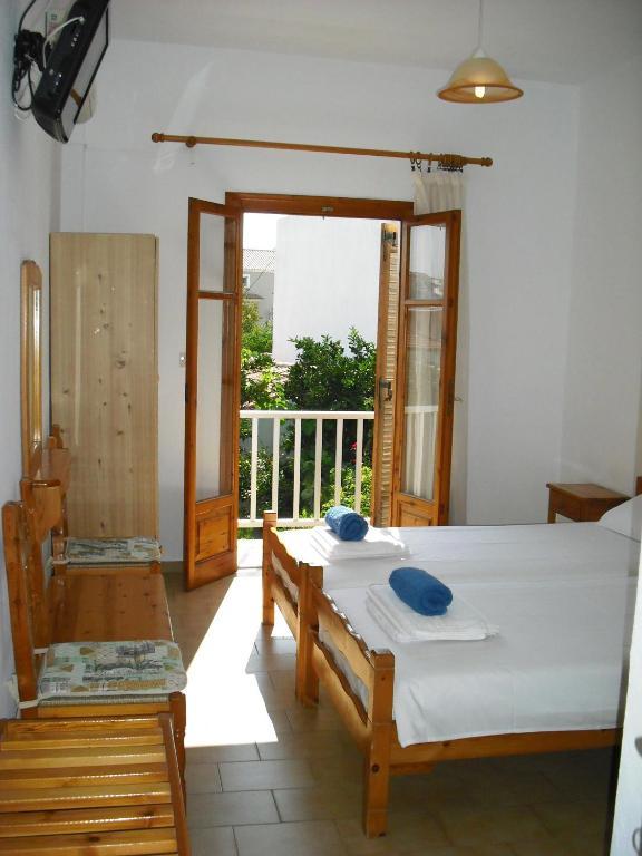Anastasis Rental Rooms Skiathos Town Exterior photo